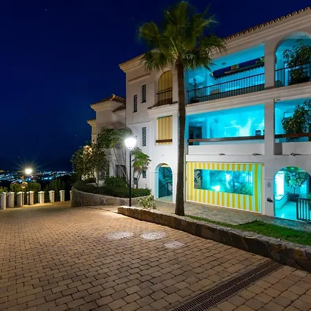 Apartment Neptuno Malaga De Lujo *